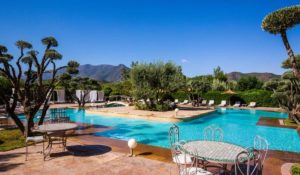 luxury hotel Atlas mountains